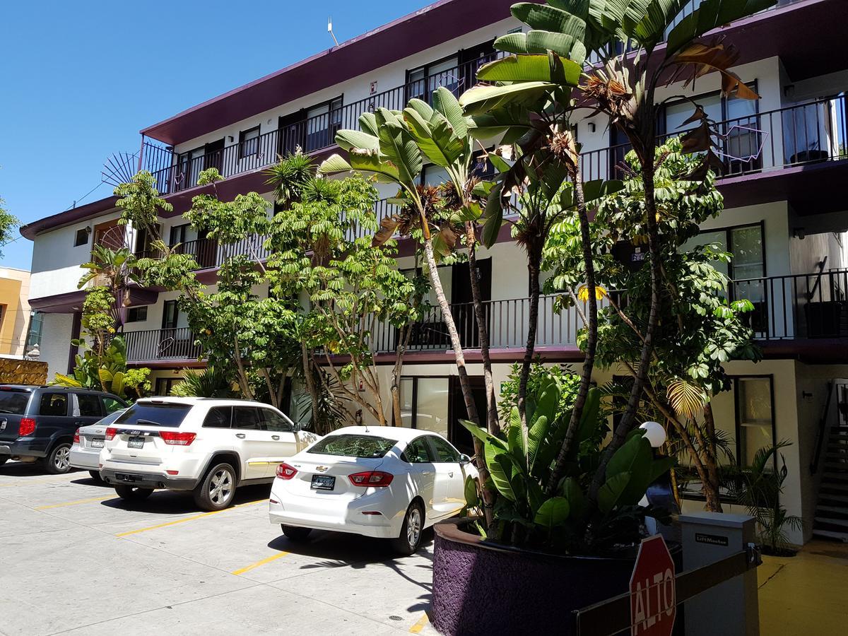 Hotel Suites Royal Tijuana Kültér fotó
